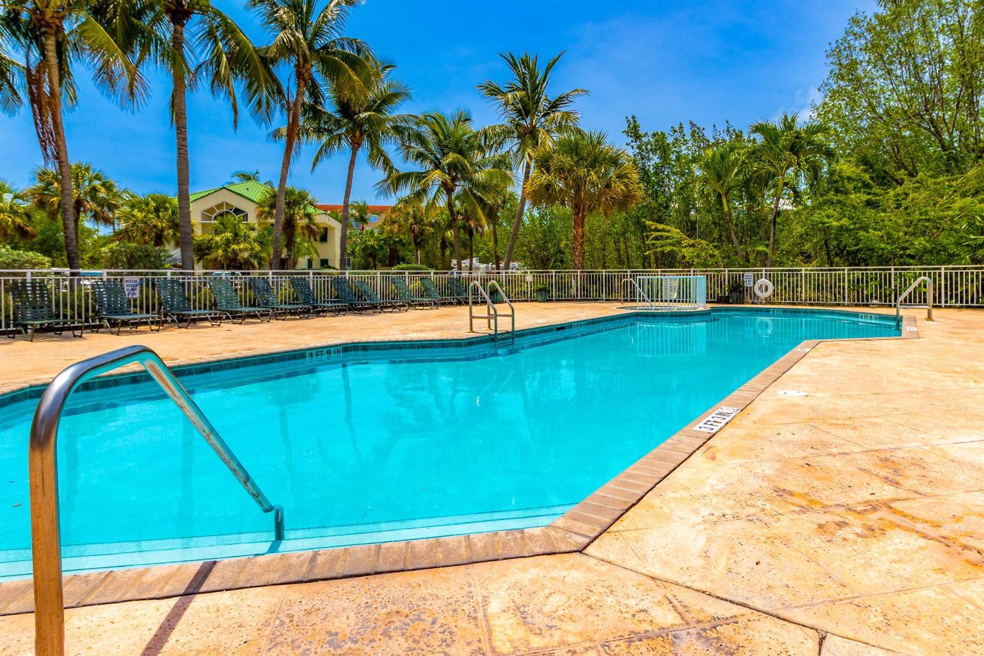 Sunrise Suites - Sea Breeze Suite 101 Key West Værelse billede